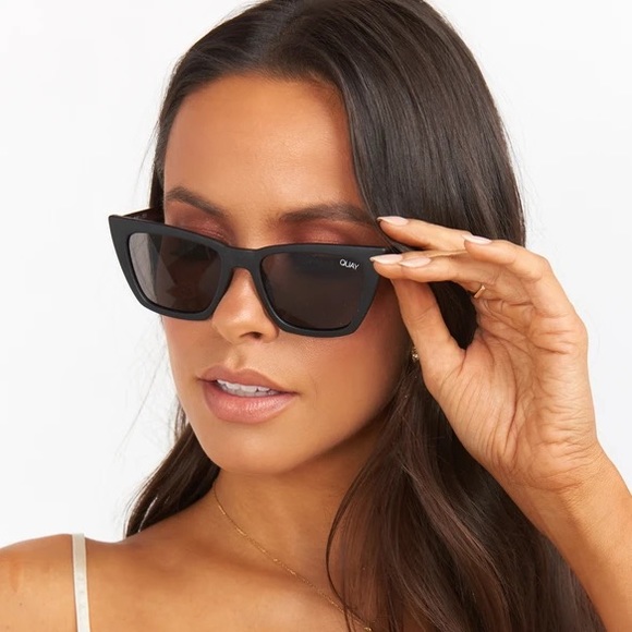 Quay Australia Black Sunglasses - Picture 9 of 13